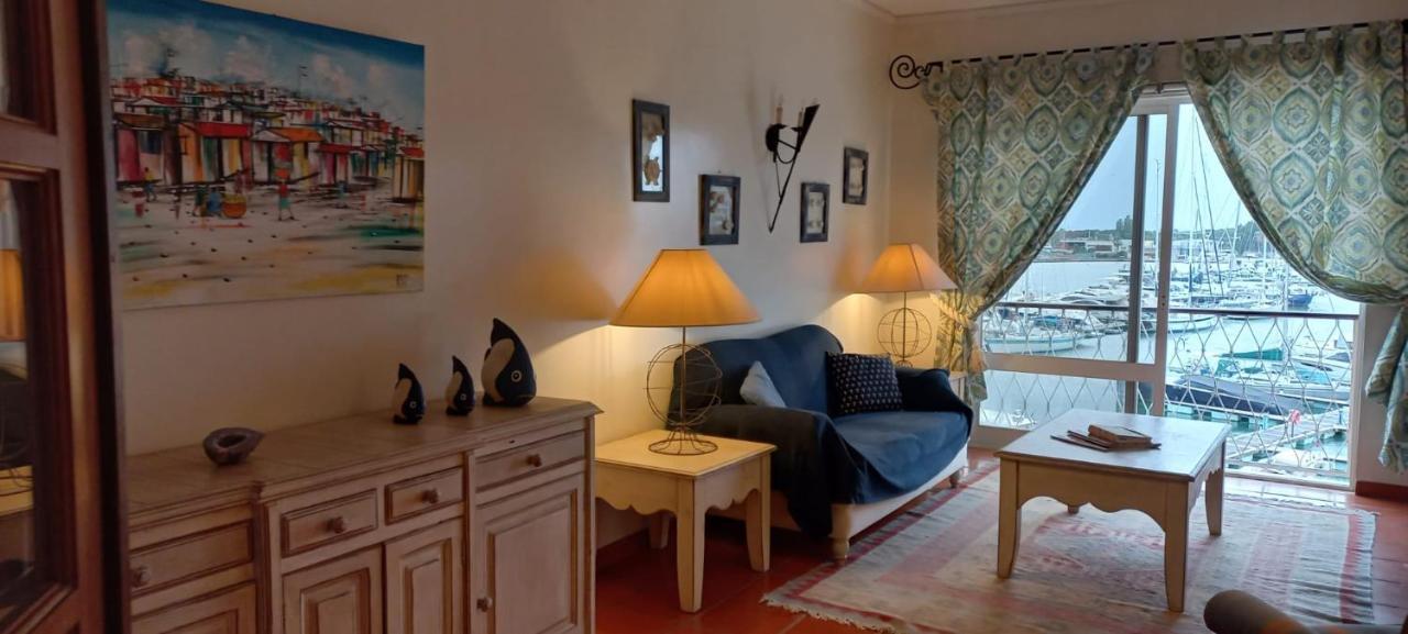 Marina De Vilamoura Apart Exterior photo