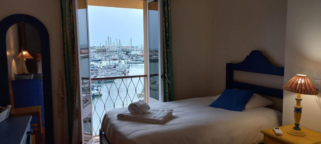Marina De Vilamoura Apart Exterior photo